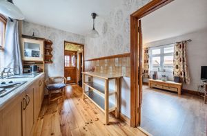 Photo 19- click for photo gallery